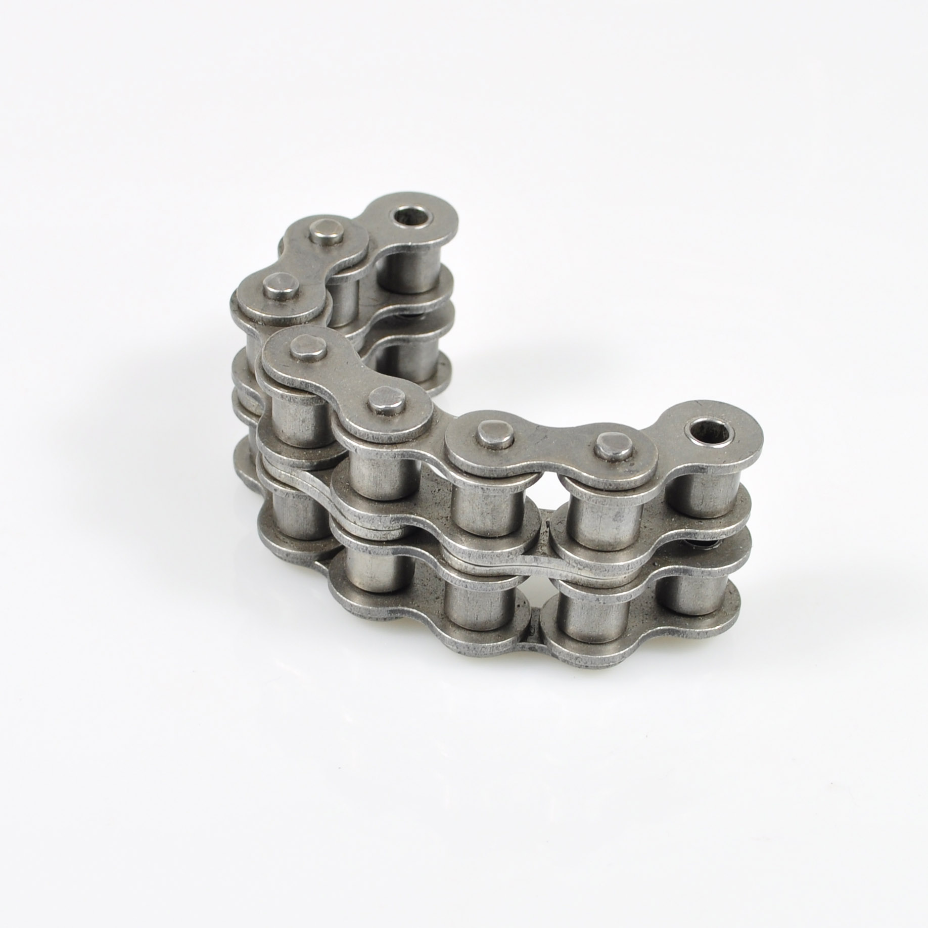 A series  duplex roller chain Featured Image